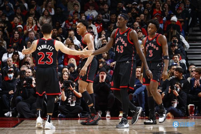 ,东部黑马崛起,魔术青年军杀入季后赛八强  